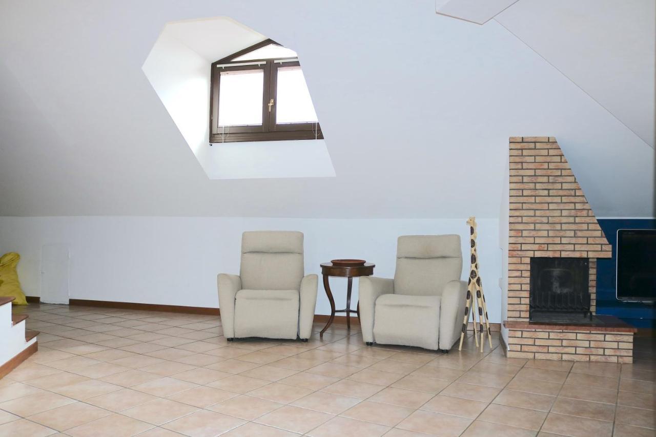 Lovely Apartment Near Canal - Via Foscolo Corsico Extérieur photo