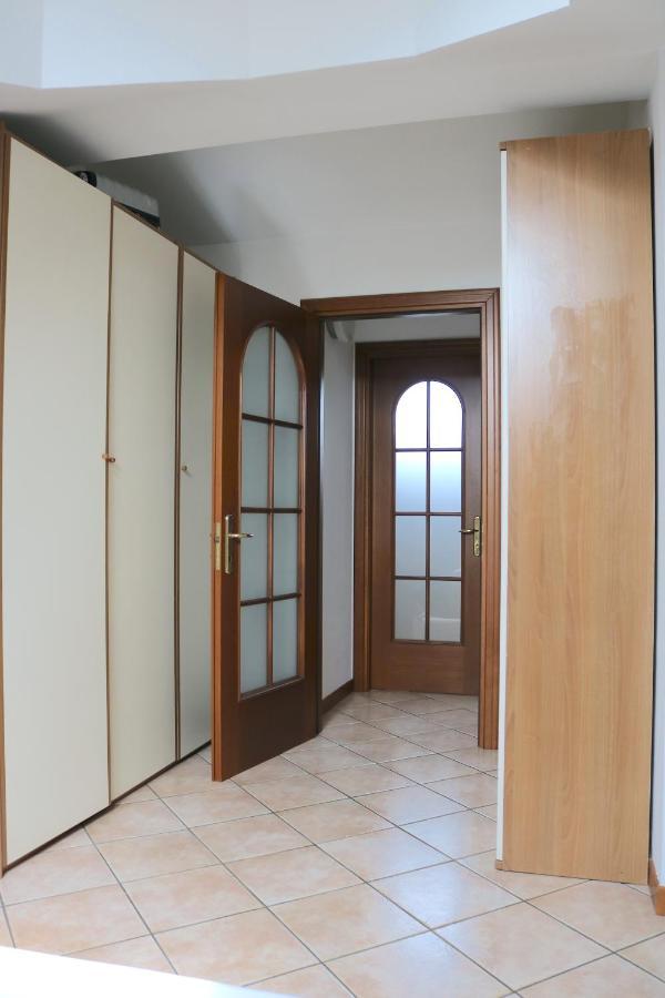 Lovely Apartment Near Canal - Via Foscolo Corsico Extérieur photo