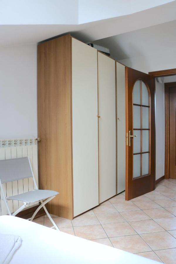 Lovely Apartment Near Canal - Via Foscolo Corsico Extérieur photo